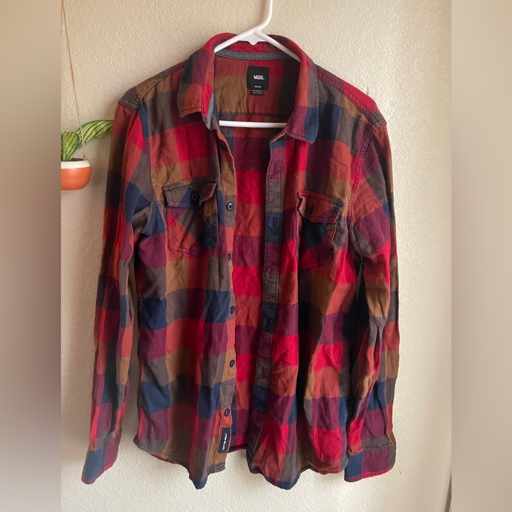 Vans men plaid button up